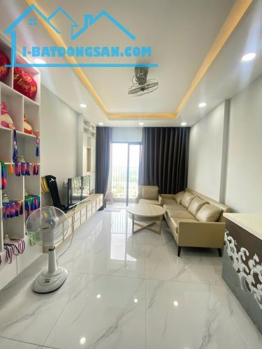 Bán căn hộ 2PN dt 74m2, nhà đầy đủ nội thất giá 5.4 tỷ tổng giá Lavida Q7, gần ĐH Tôn Đức