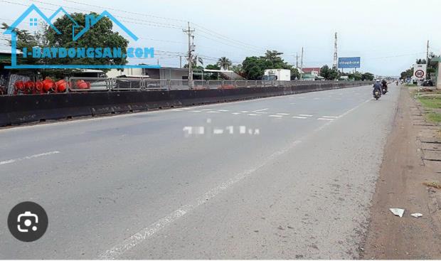 Cần bán 400m2 đất thổ cư mặt tiền Quốc lộ 1A, km 10, khu công nghiệp Hàm kiệm- Hàm Thuận N
