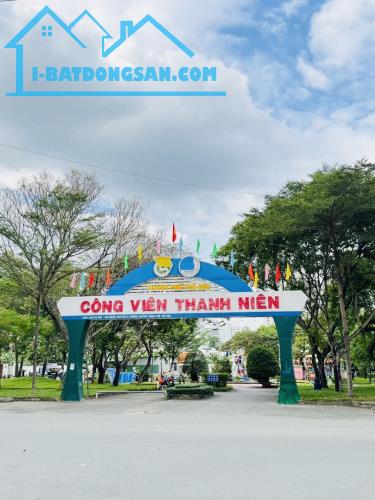 Bán Đất Biệt Thự Góc 2MT 307m2(15mx20m) Ngay Công Viên Thanh Niên An Phú,Quận 2