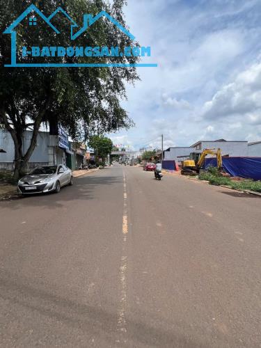 📣Bán #Đất 7.8x20m góc 2 Mặt tiền Y Moan Buôn Ma Thuột #7tỷ900tr 🚗đường nhựa rộng qh 24m,