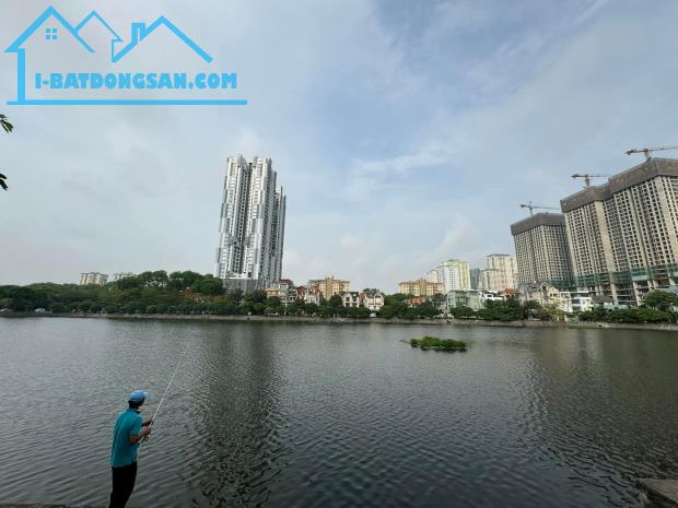 Bán biệt thự lô góc tại mặt Hồ Văn Quán kinh doanh cà phê, nhà hàng đỉnh, chỉ 88 tỷ.
