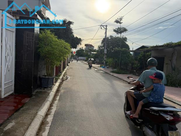 Bán 68m đất Kim Hoa,gần Vành đai 4,gần Sông,mt:4.1m,giá:45 triệu/m.