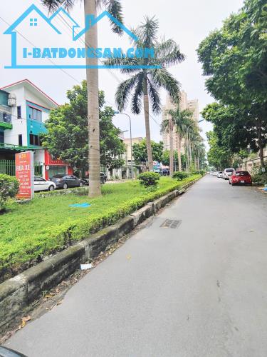 CẦN BÁN LIỀN KỀ 2 NHÀ HOÀN THIỆN 80M2 - KDT TÂN TÂY ĐÔ (0915458886)