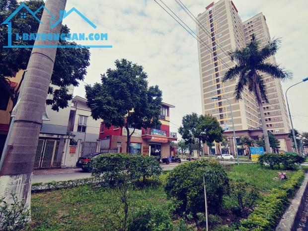 BÁN LIỀN KỀ 3 MẶT KINH DOANH ĐƯỜNG 27M – KDT TÂN TÂY ĐÔ (0915458886)