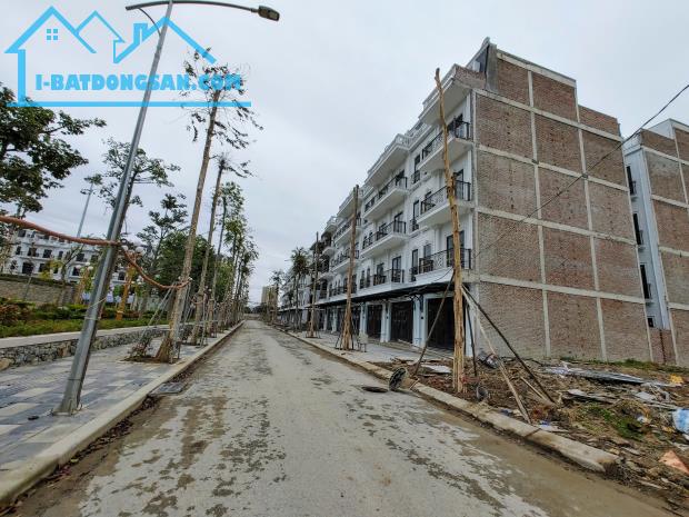 80M2 LIỀN KỀ 5, VIEW CẢNG CẠN ICD, HƯỚNG TÂY BẮC KĐT ĐÔNG DƯƠNG RESIDENCE (0915458886)