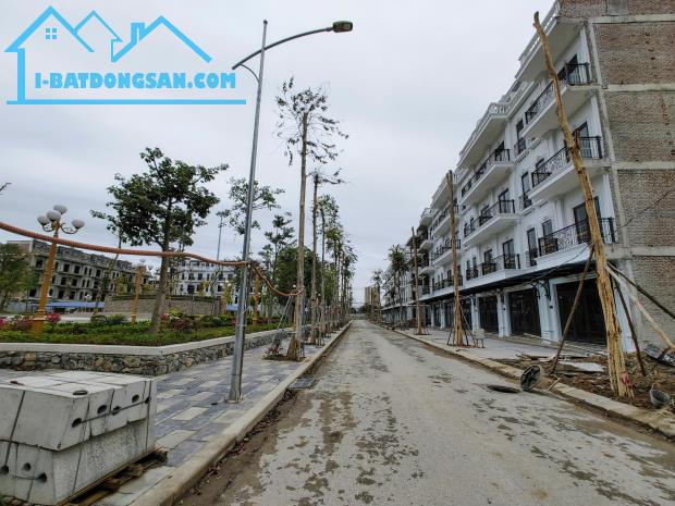 CHỦ NHÀ CẦN THÀNH KHOẢN LIỀN KỀ 1 HƯỚNG TÂY NAM KĐT ĐÔNG DƯƠNG RESIDENCE (0915458886)