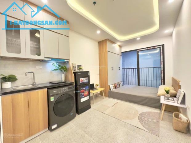 BÁN TOÀ APARTMENT GẦN ĐẠI HỌC CÔNG NGHIỆP, Ô TÔ TRÁNH, 130M2 × 7 TẦNG, 33P, MT 11M, 23 TỶ