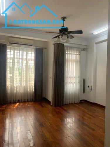 BÁN NHÀ MẶT NGÕ 54 NGỌC HỒI, Ô TÔ TRÁNH, KINH DOANH SẦM UẤT, SỔ ĐẸP