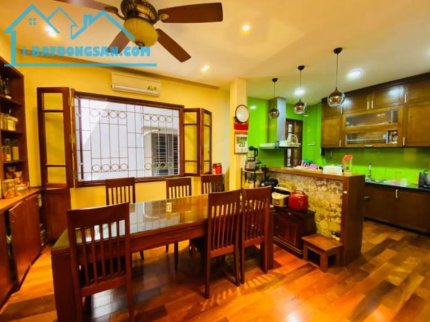 Bán siêu Biệt thự 231m², 4 tầng, MT 10m, KĐT Văn Quán – gara 2 ô tô, giá 54.7 tỷ Hà Đông