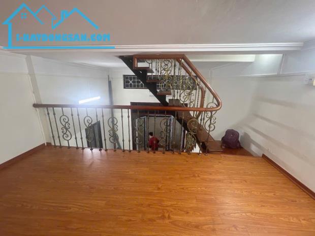 BÁN GẤP NHÀ LÔ GÓC🔥4 tầng- 30m²- CHỈ CÓ 7,2 TỶ🔥vài bước ra QUANG TRUNG, HÀ ĐÔNG
