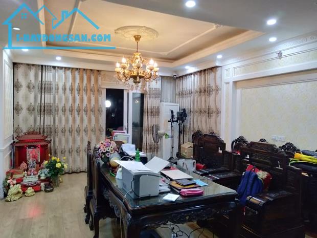 Bán nhà 4 tầng phố Giáp Nhất, Thanh Xuân. Dt 50m² – gần Royal City, dân trí cao–giá 9.5 tỷ