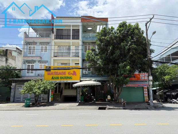 MẶT TIỀN MAN THIỆN – 4 TẦNG – VIEW CÔNG VIÊN – DT 132M² – HIỆP PHÚ, QUẬN 9