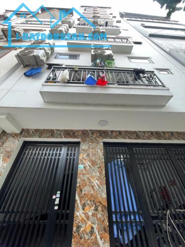 🏠 TÒA NHÀ– 125M² – 10 TẦNG – DOANH THU 150TR/TH – GIÁ CHỈ 29.9 TỶ - hangmini.com