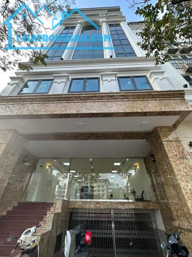 BÁN NHÀ HOÀNG CẦU ĐỐNG ĐA 75m2x4T đẹp mặt tiền 8m ô tô đỗ thoải mái 25 tỷ có GPXD 9 Tầng