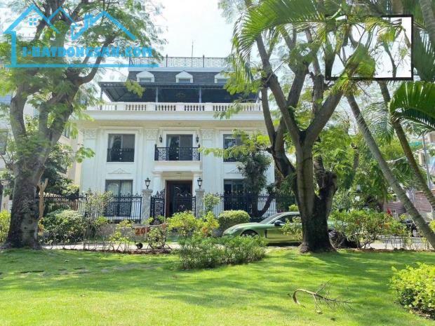 Bán gấp xuất ngoại mặt tiền nb Lý Thường Kiệt quận 10 (DT 9x20m) 3 tầng tiện ở liền