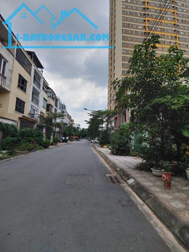 CẦN BÁN LIỀN KỀ TÂN TÂY ĐÔ 95M2 MẶT ĐƯỜNG 39M GIÁ ĐẦU TƯ (0915458886)