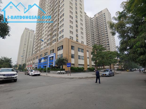 CẦN BÁN NHÀ HOÀN THIỆN MẶT ĐƯỜNG 27M TẠI KDT TÂN TÂY ĐÔ (0915458886)