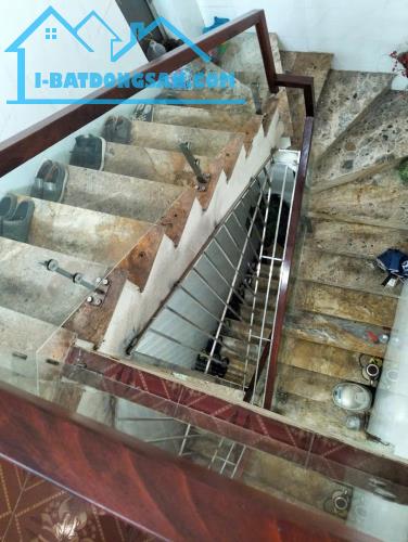 Mặt phố Bùi Xương Trạch, 71 m2*4 tầng*MT rộng gần 5m*5 PN*13,5 Ty CTL