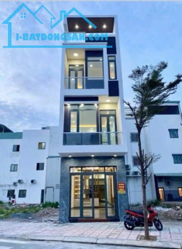 Bán nhà ngay trung tâm 1 trệt 2 lầu TDC Phường Quang Vinh 💵 Giá bán: 4 tỷ gặp chủ ——————