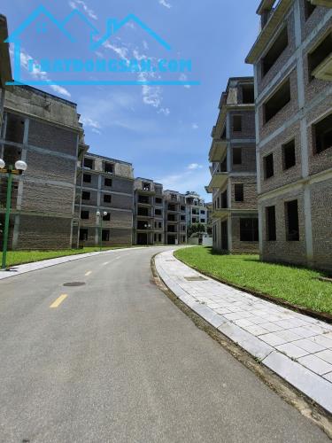 BÁN 230M2 BIỆT THỰ NV24 KĐT LIDECO NGAY GẦN ĐƯỜNG 422 (0915458886)