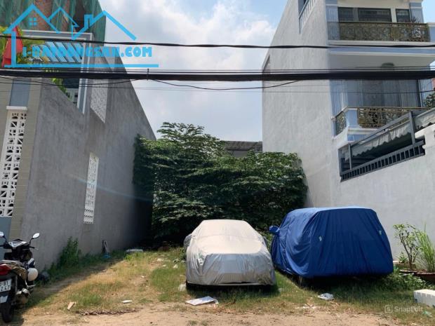 Bán đất mặt tiền đường Hồ Hoà phường Tân Phong, Biên Hoà. 4,5x20m 90m. Giá 4,5 tỷ.SHR