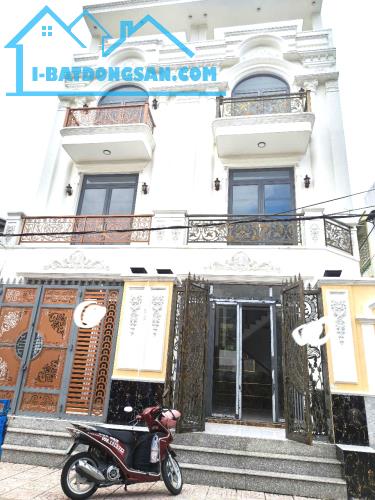 Chính chủ bán nhà mặt tiền Quận 8 – Mai Hắc Đế, Quận 8 – ngang 5,6m-200m2- 5PN