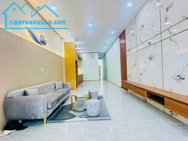Bán căn nhà mặt tiền đường Huỳnh Văn Nghệ phường Bửu Long, Biên Hòa Đồng Nai