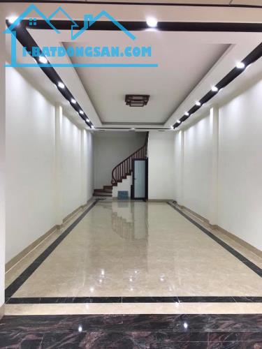 Bán nhà riêng Lê Văn Thiêm, Thanh Xuân. 40m², 5 tầng – ô tô – kinh doanh tốt – giá 12.5 tỷ