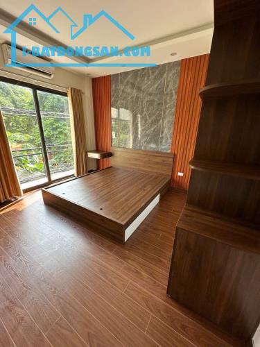 BÁN GẤP NHÀ LÔ GÓC HÀ ĐÔNG- ĐA SỸ🔥31m² x 5t - CHỈ CÓ 8,5 TỶ - Ô TÔ CHẠY THÔNG- KINH DOANH