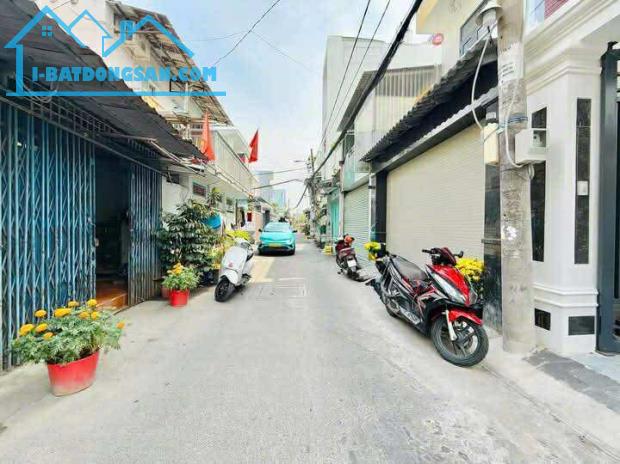 NHÀ ĐẸP 5 TẦNG 44m2 4PN - HẺM OTO THÔNG NGAY CV LÀNG HOA - 7.4 TỶ