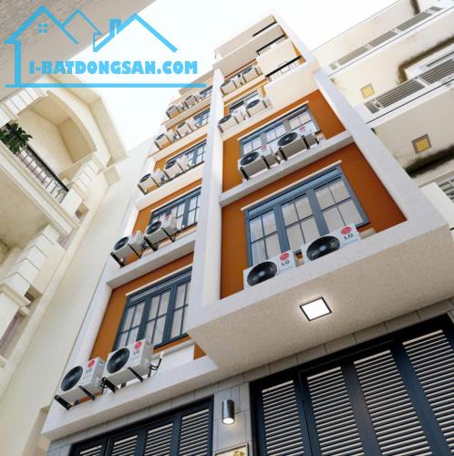 BÁN GẤP TÒA CHDV 7 TẦNG THANG MÁY DƯƠNG QUẢNG HÀM, DÒNG TIỀN 1,3TỶ/NĂM, Ô TÔ ĐỖ CỬA, FULL