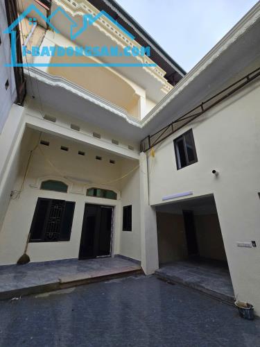 Cực kỳ cần bán nhà DT 336 TỪ SƠN thông số đẹp, mặt tiền rộng 22m chia được 4 sổ chỉ 5 tỷ