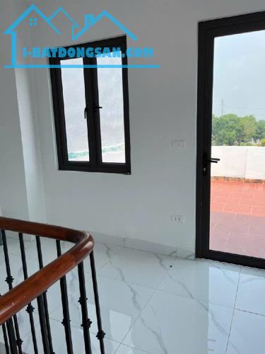 BÁN NHÀ LÔ GÓC PHAN TRỌNG TUỆ 40M MỚI ĐẸP Ở NGAY VF3 ĐÔ CỬA GIÁ 7.8 TỶ