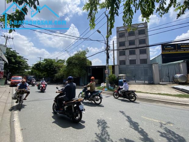 Nhà cấp 4 (6x30m) Mặt tiền Phạm Hữu Lầu, 200m ra Nguyễn Hữu Thọ, Phước Kiển chỉ 17.8 tỷ