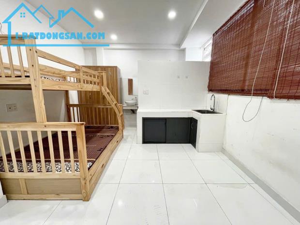 CHDV ngang 8m hẻm 276 Thống Nhất 240m2 6 tầng 31PN 160tr về túi NT mới gần Lotte 36.5 tỷ