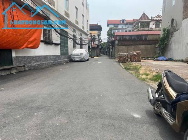 ĐẤT PHÙ KHÊ TỪ SƠN RẺ TỪNG CÓ ,NHA3T 100M2 HƠN 2 TỶ