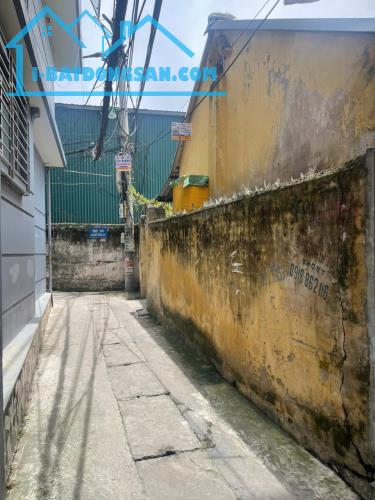 BÁN NHÀ NGỌC HỒI- HOANG MAI, 113 M2, NHÀ C4, MẶT TIỀN 8,5 M, GIÁ 18 TỶ.