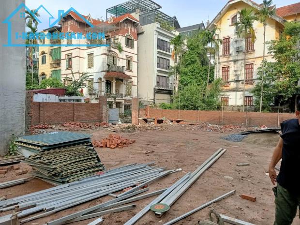 Bán gấp lô đất vàng 500m² tại phố Tây Hồ, Hà Nội.