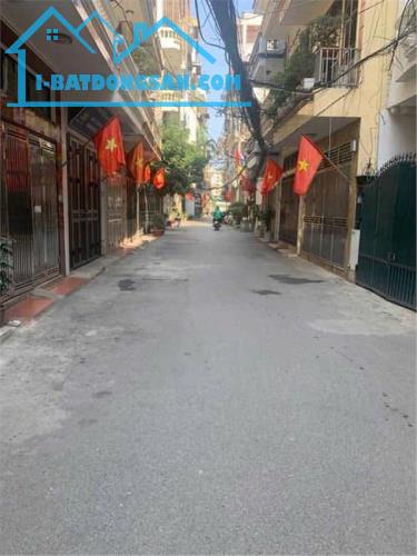 BÁN NHÀ - LẠC LONG QUÂN –OTO ĐỖ CỔNG-KINH DOANH- 65M 4 TẦNG 13.5TỶ