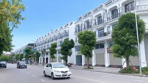 Bán căn Biệt thự LK dự án 319 Calyx Residence Cổ Loa, kinh doanh 82m nhỉnh 10 tỷ.