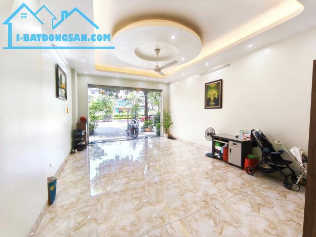Bán nhà Văn Phú Hà Đông 100m², 5 tầng, vỉa hè rộng, kinh doanh đỉnh
