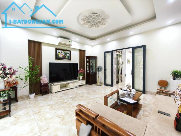 Bán nhà Văn Phú Hà Đông 100m², 5 tầng, vỉa hè rộng, kinh doanh đỉnh