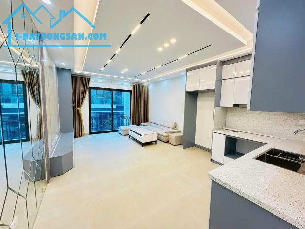 Bán nhà Trích Sài - thang máy –gần Hồ Tây – kinh doanh nhà đẹp ở ngay 55m 6tầng 15.2 tỷ