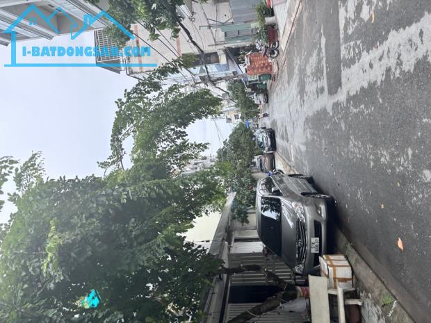 Lô đất 4x17m mặt tiền hẻm xe hơi thông 1979 Huỳnh Tấn Phát Thị Trấn Nhà Bè, 5.55 tỷ