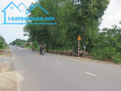 Bán đất xã An Viễn, Trảng Bom, Đồng Nai: 105 x 100, giá 21,5 tỷ.