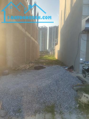 Cần bán lô đất Phường Đông Hương, Thanh Hóa gần chung cư Xuân Mai 95.8m2 giá chỉ 3.7 tỷ