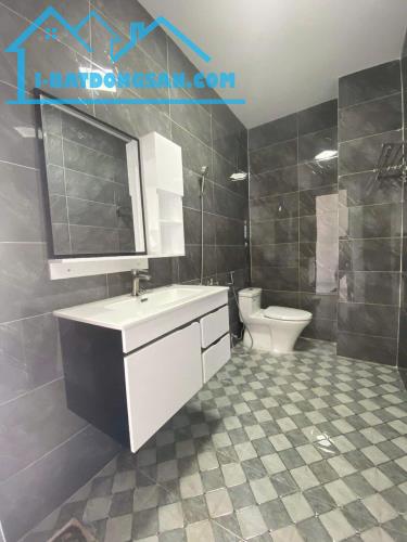 Bán Nhà Trung Tâm Biên Hoà full nội Thất chỉ dọn vào Là ở