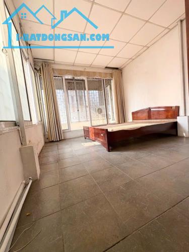 BÁN NHÀ MẶT NGÕ KHƯƠNG THƯỢNG, NGÕ THÔNG Ô TÔ SÁT NHÀ, 33M2 X 4 TẦNG CHẮC CHẮN, SỔ VUÔNG