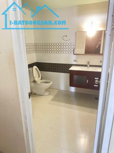 86m2, 5 tầng, 11 phòng KD 5/6m x 17m Phường 12 Tân Bình chủ vay 14 tỷ.