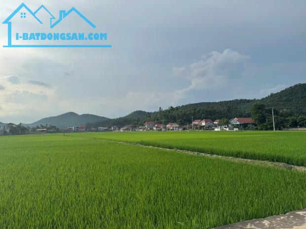 Đất An Bộ Hiệp Hòa,190m2 Đường 5m, 2 mặt tiền, thích hợp xây nhà vườn,Giá 9.7tr/m. IB em